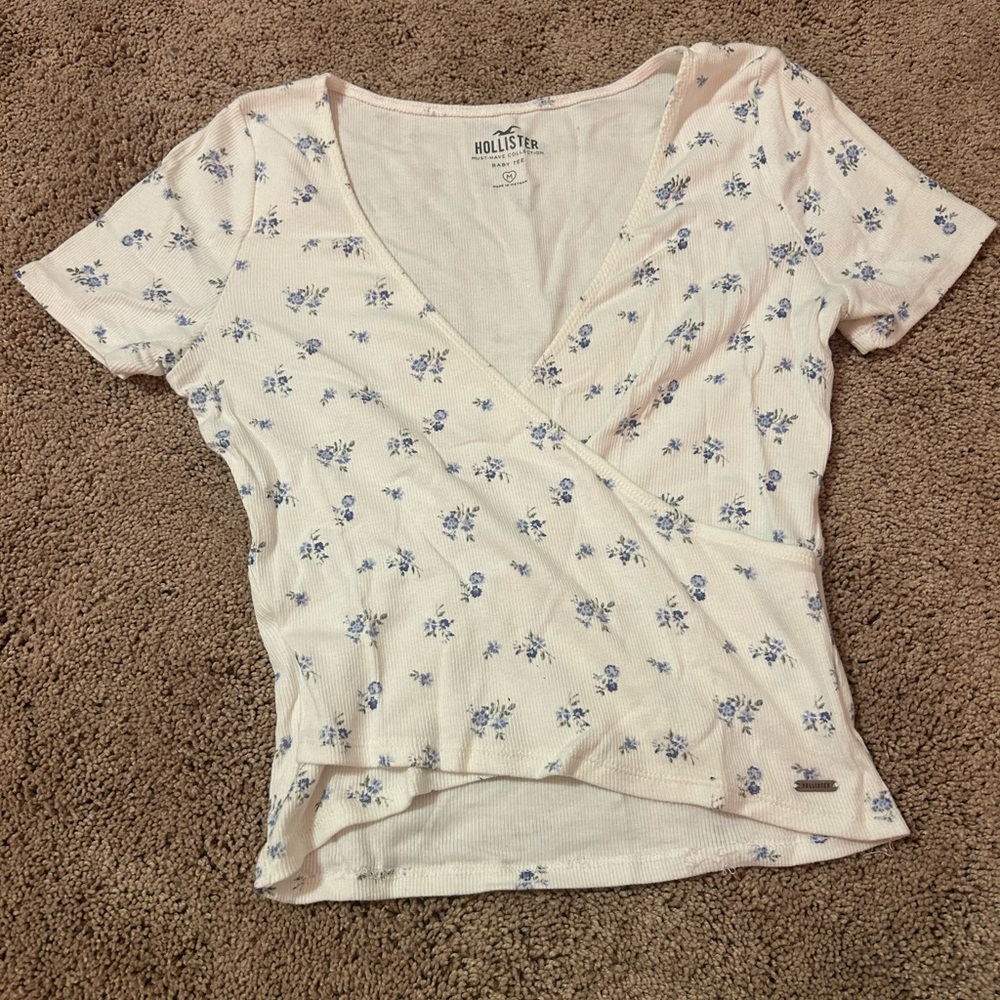 Holister baby tee